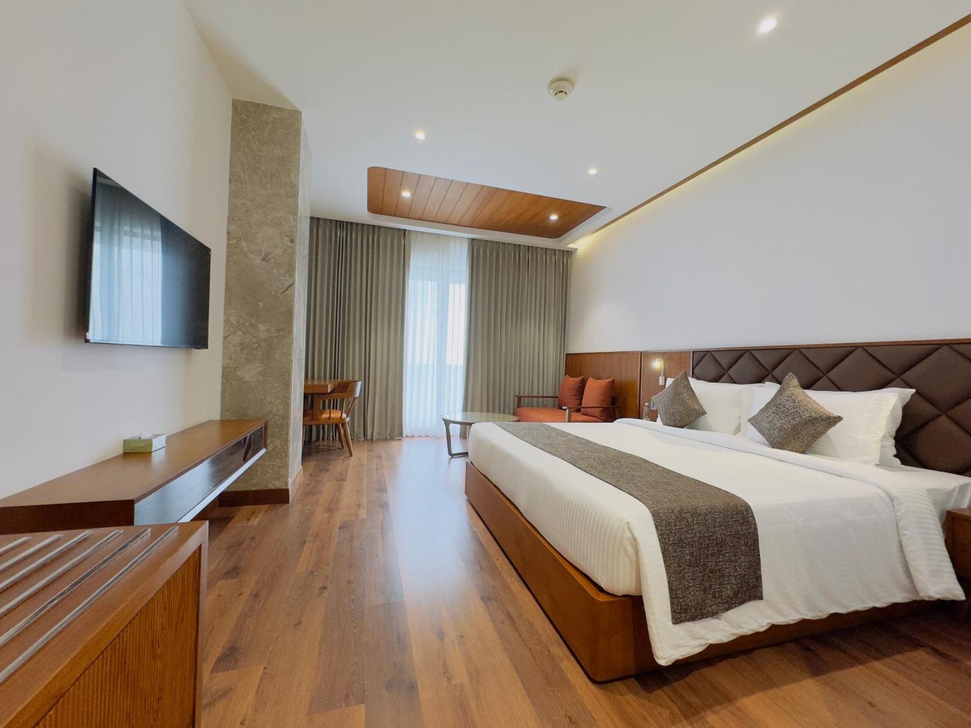 Gokulam Grand Kozhikode Hotel Bagian luar foto